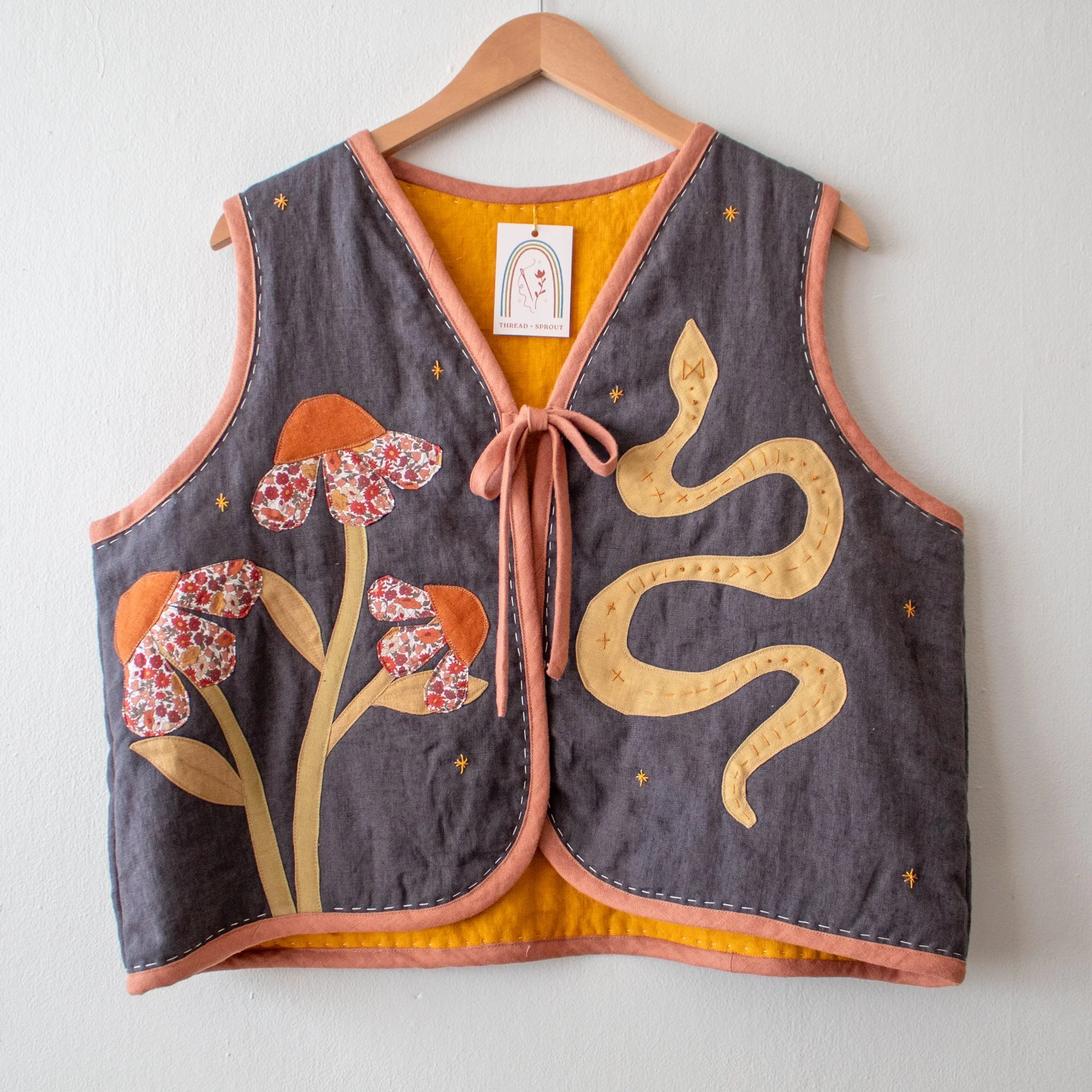 WC14 - Magic Vest: Memento Mori - size 2 — Thread + Sprout